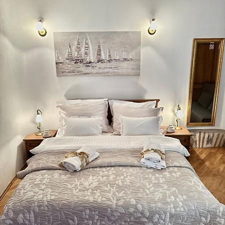 Diocletian Wine Studio Apartment II スプリト エクステリア 写真
