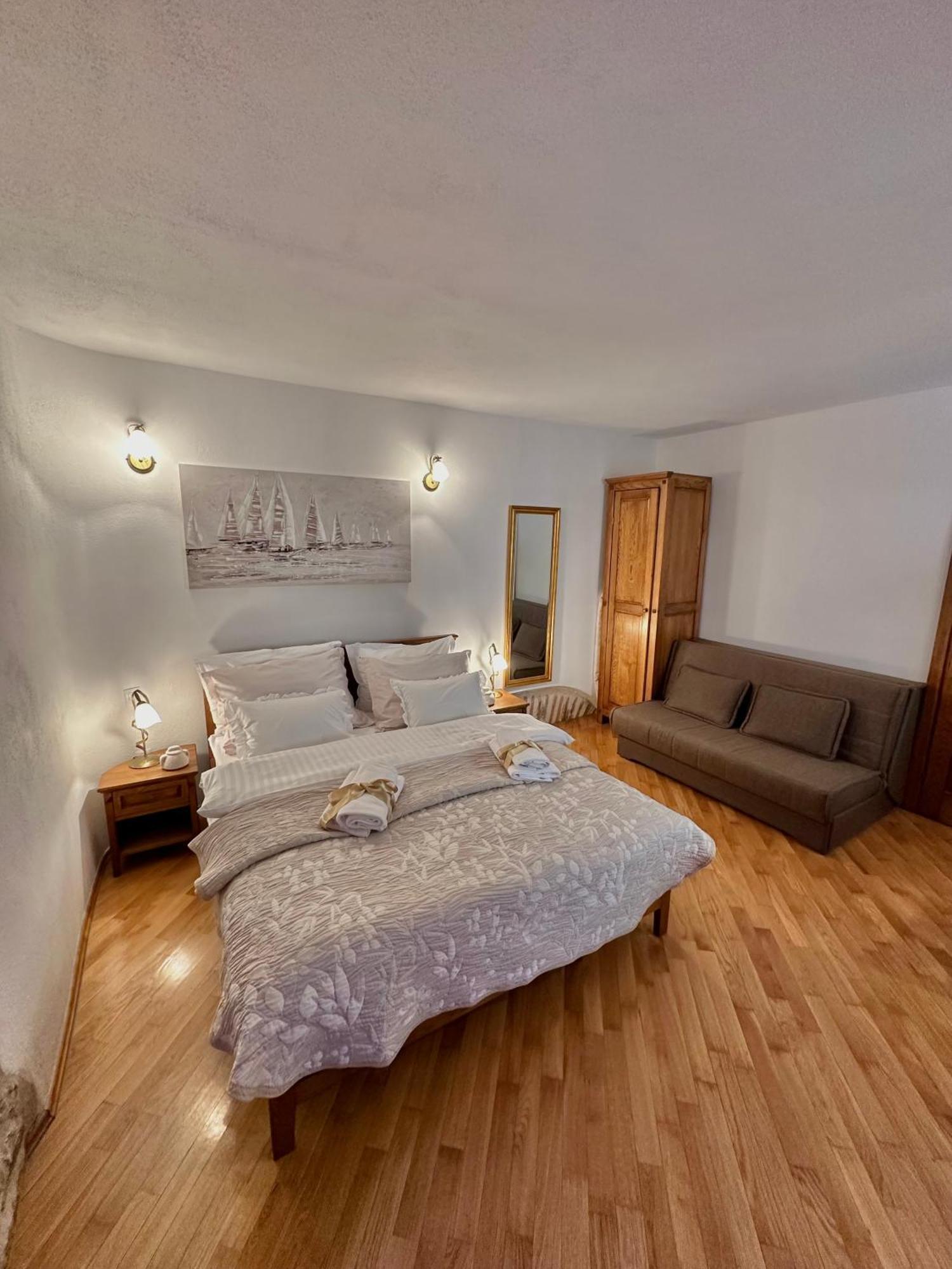 Diocletian Wine Studio Apartment II スプリト エクステリア 写真