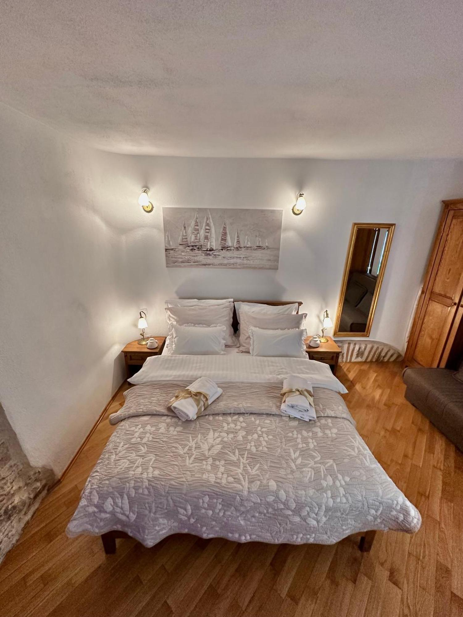 Diocletian Wine Studio Apartment II スプリト エクステリア 写真