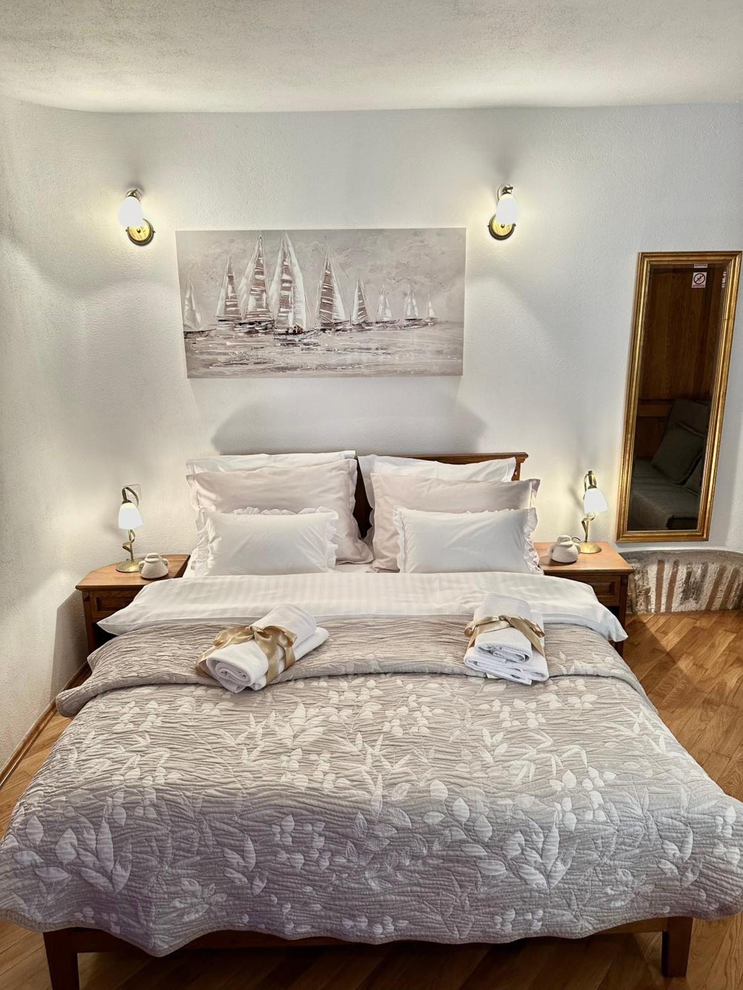 Diocletian Wine Studio Apartment II スプリト エクステリア 写真