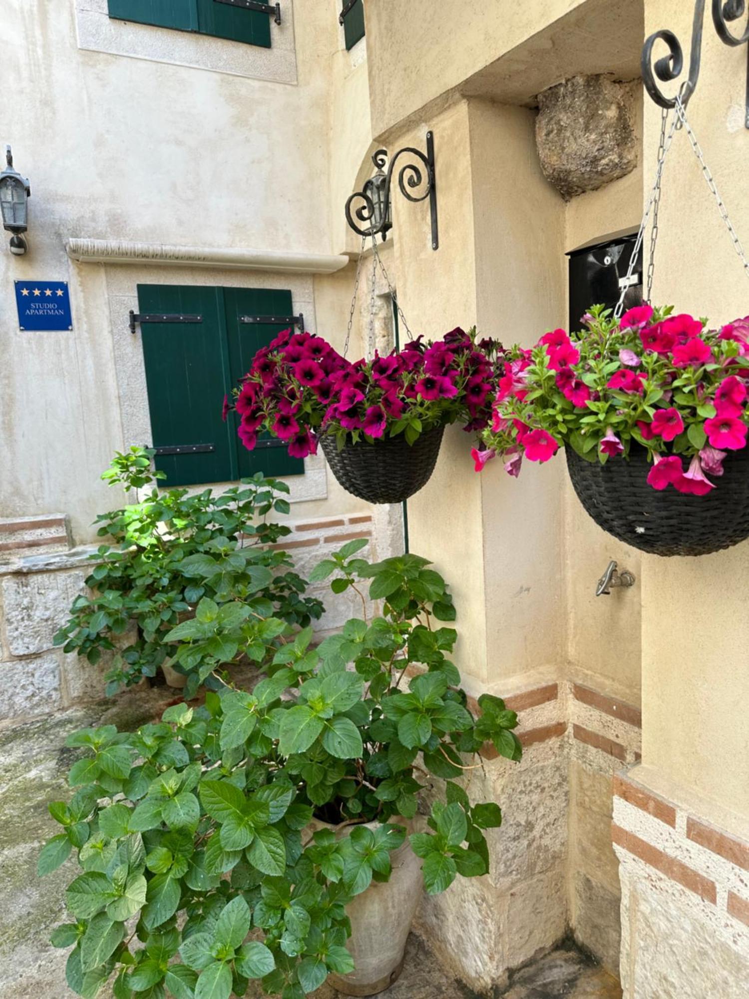 Diocletian Wine Studio Apartment II スプリト エクステリア 写真